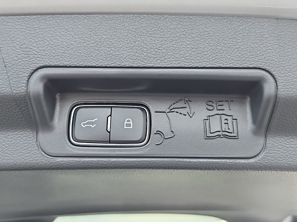 New 2026 Ford Explorer Active image 65