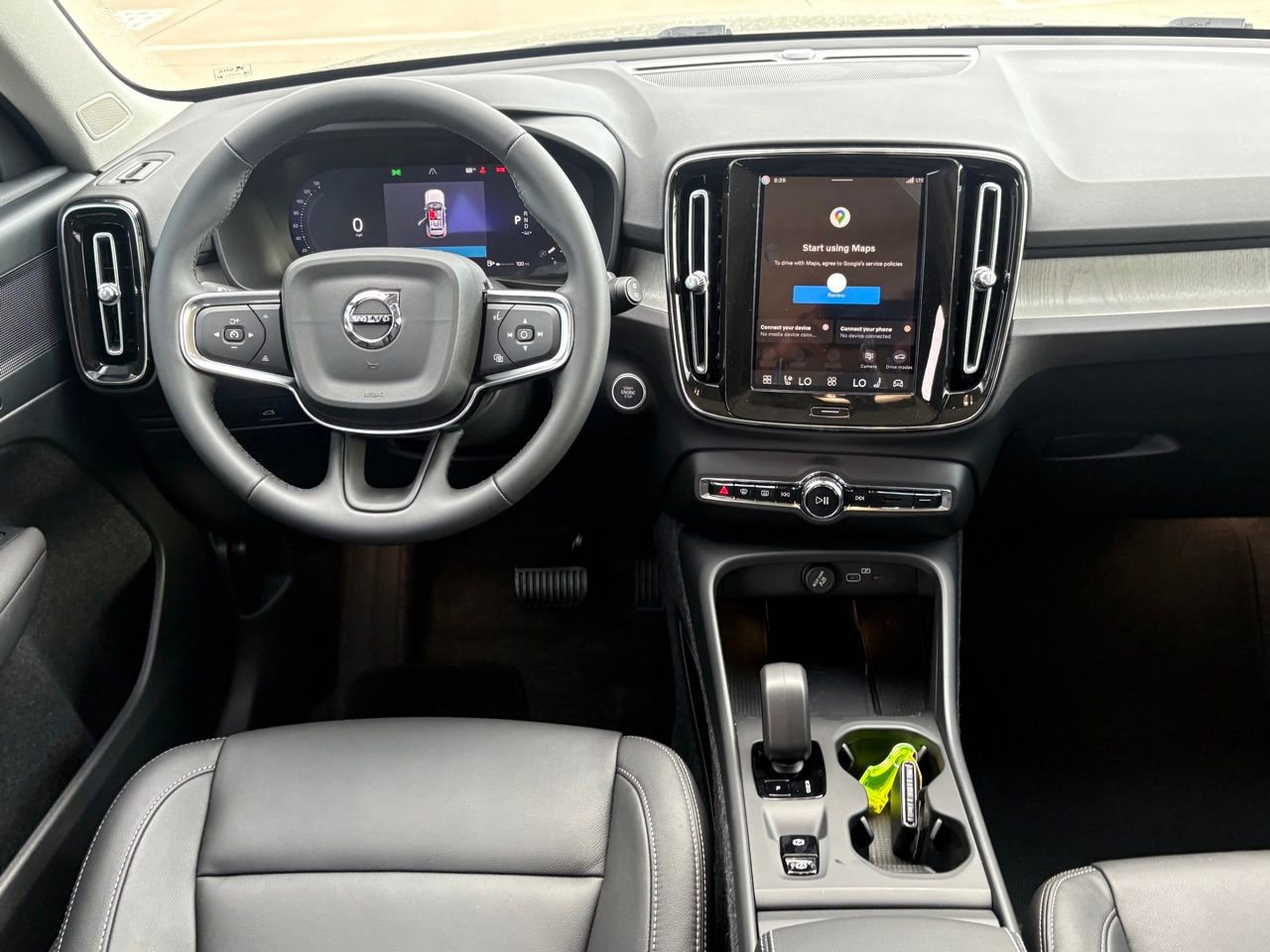 New 2026 Volvo XC40 B5 Core w/ Climate Package image 11