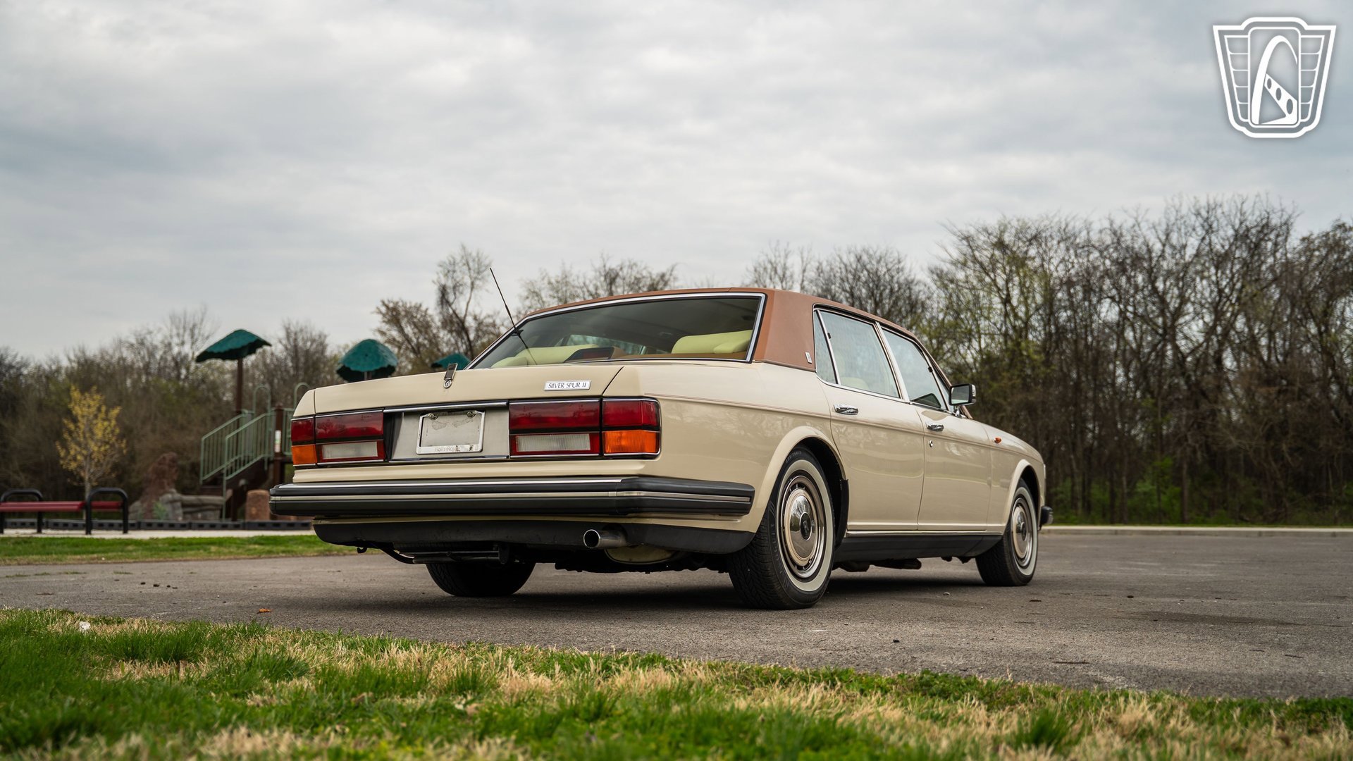 Used 1993 Rolls-Royce Silver Spur II image 16