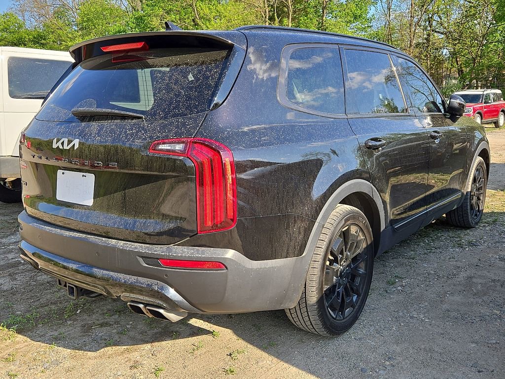 Used 2022 Kia Telluride EX w/ EX Premium Package image 4