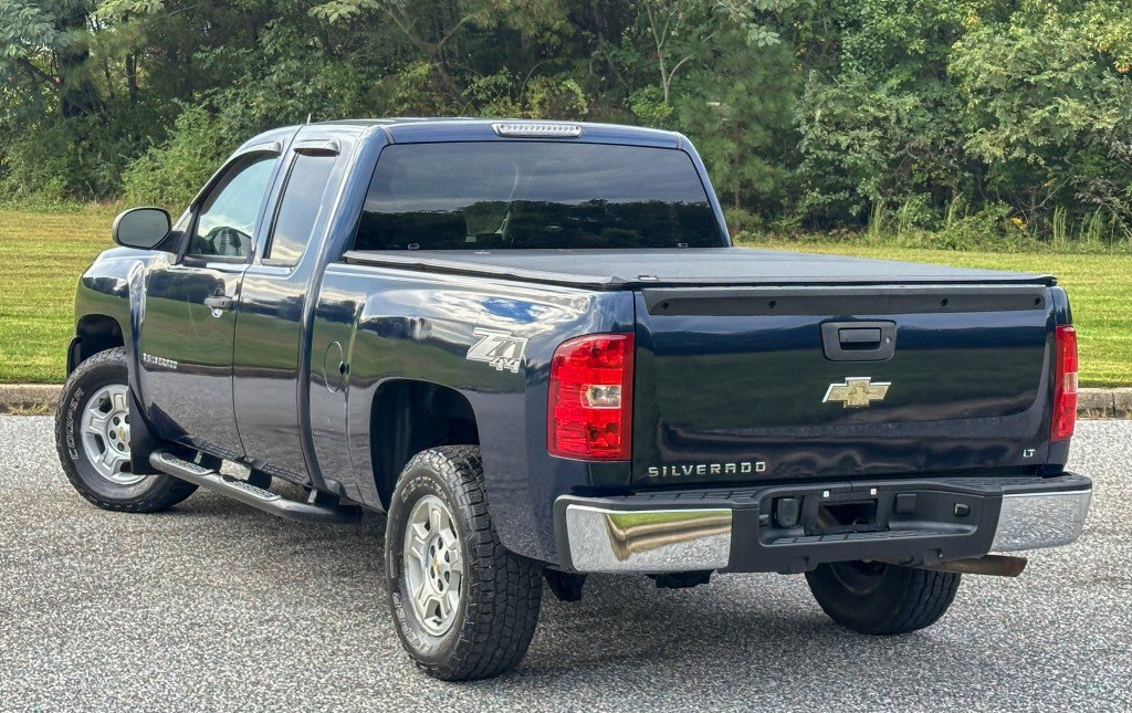 Used 2008 Chevrolet Silverado 1500 LT w/ Power Pack Plus image 18