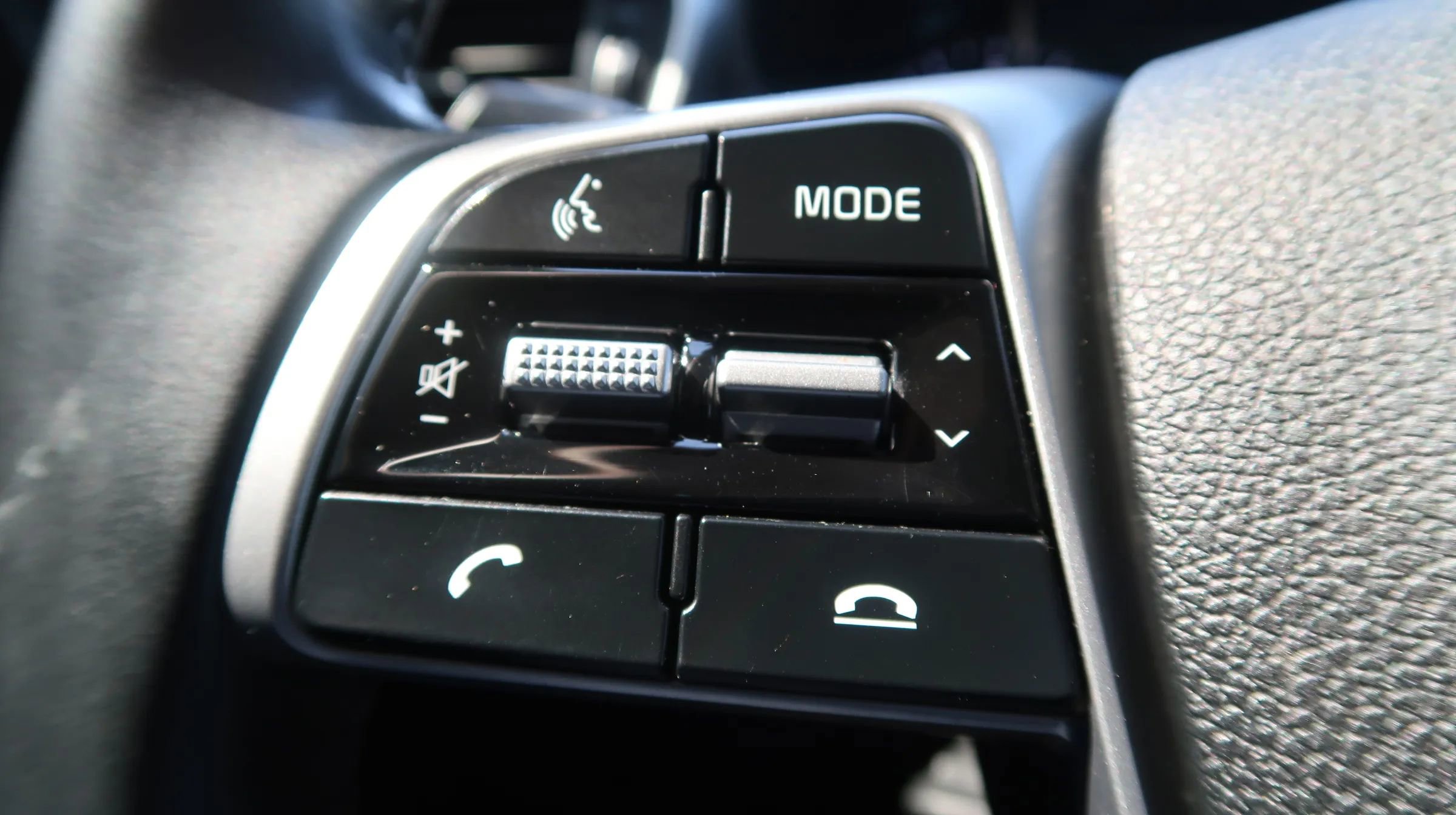 Used 2019 Kia Sorento S image 39