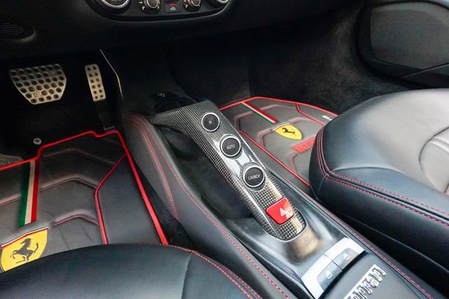 Used 2018 Ferrari 488 GTB image 69