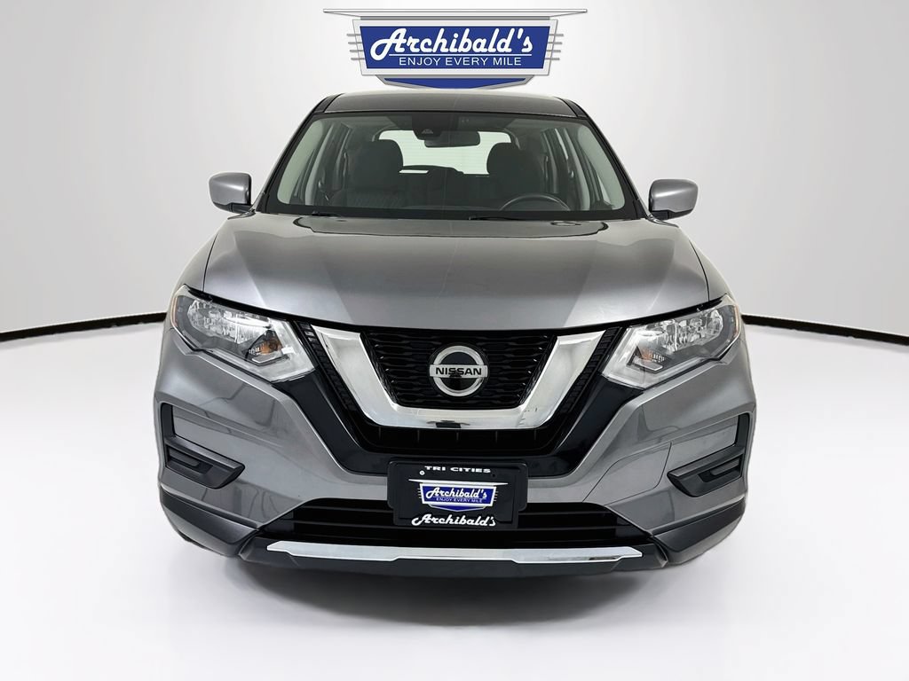 Used 2019 Nissan Rogue S AWD/4WD image 2