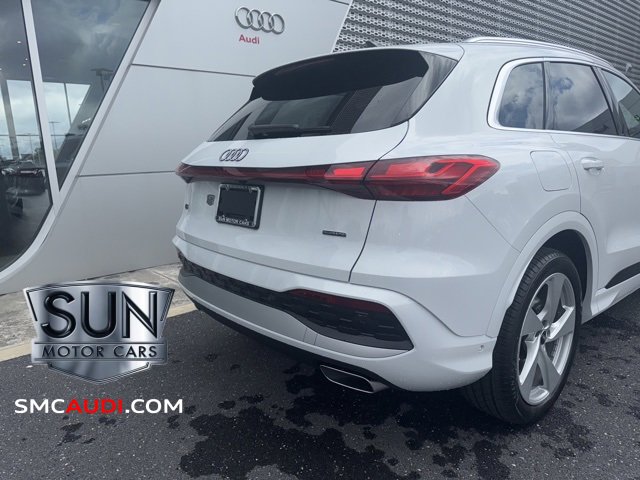 New 2025 Audi Q5 Prestige image 18