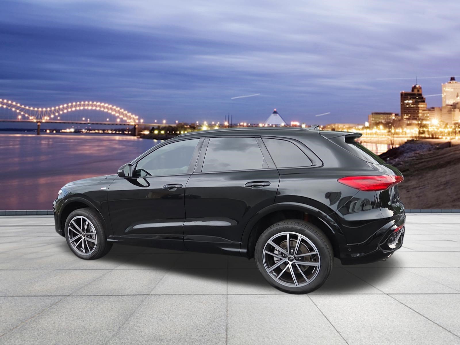 New 2026 Audi Q5 Premium Plus AWD/4WD image 3