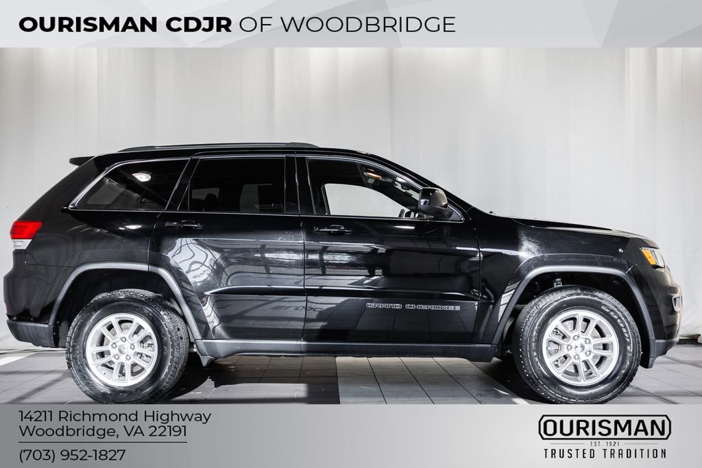 Certified 2019 Jeep Grand Cherokee Laredo w/ Security & Convenience Group image 3