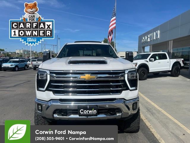 Used 2024 Chevrolet Silverado 3500 LTZ w/ LTZ Premium Package AWD/4WD image 2
