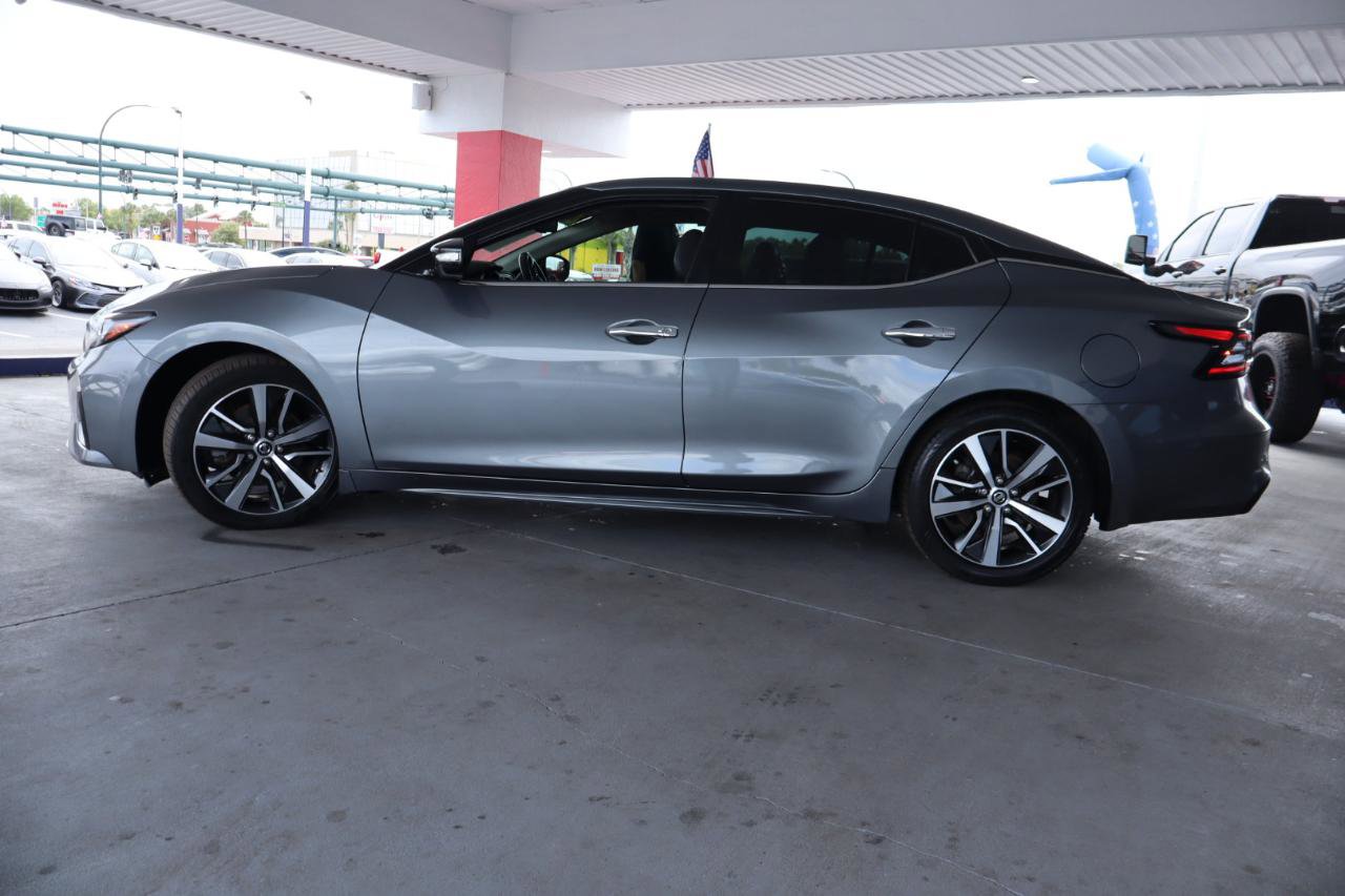 Used 2020 Nissan Maxima 3.5 SV w/ Floor Mat Group FWD image 10