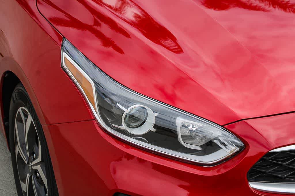 Used 2019 Kia Forte LXS FWD image 4