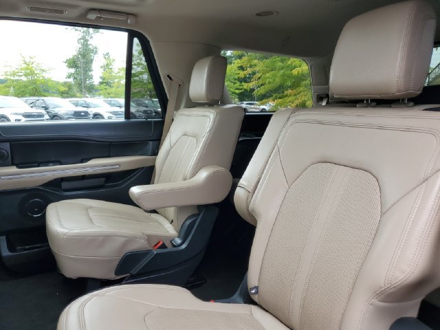 Used 2024 Ford Expedition Limited AWD/4WD image 34