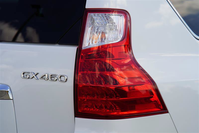 Used 2013 Lexus GX 460 Premium AWD/4WD image 32