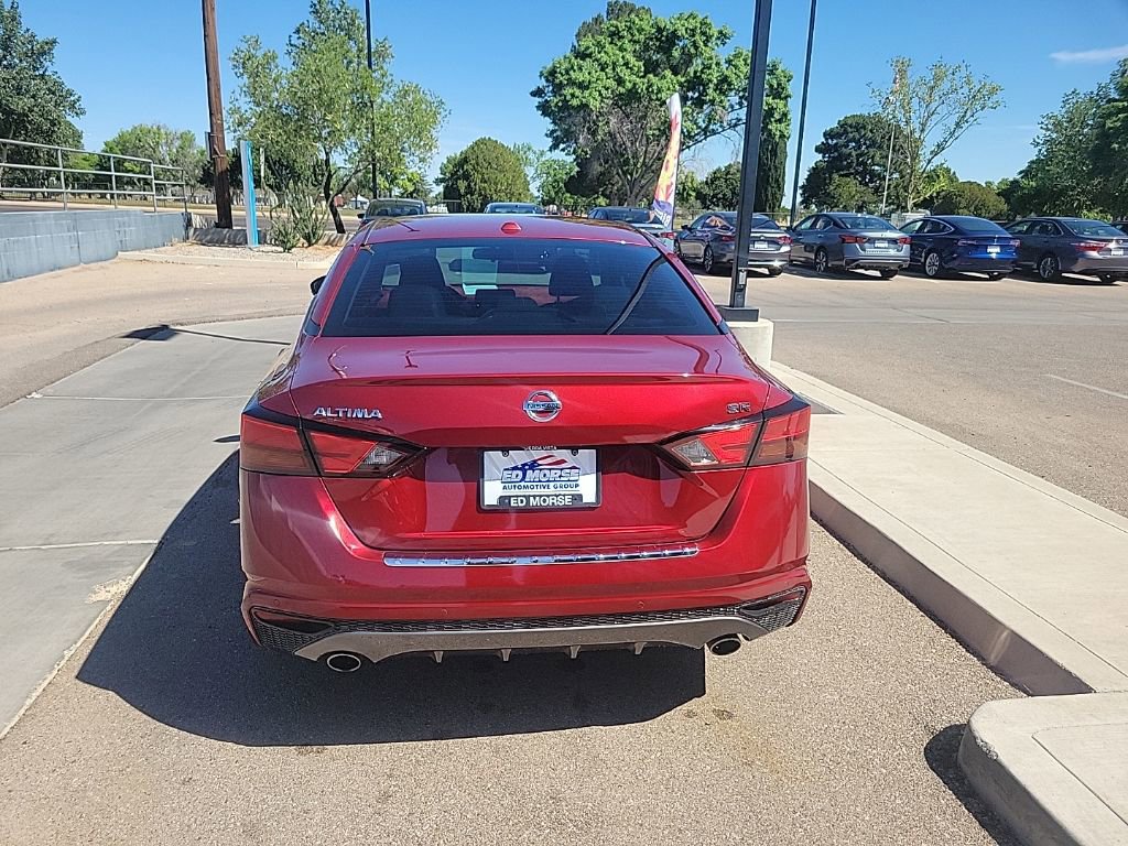 Used 2020 Nissan Altima 2.5 SR w/ Premium Package image 6