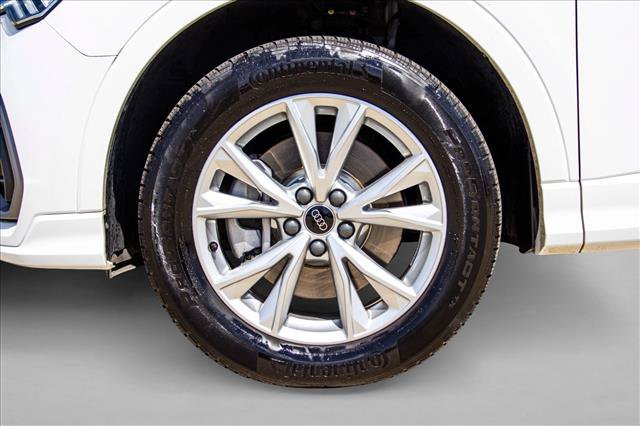 Used 2025 Audi Q3 2.0T Premium AWD/4WD image 9