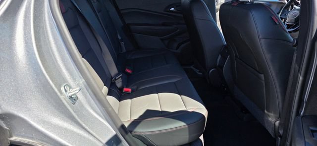 New 2026 Chevrolet Trax RS w/ Driver Confidence Package FWD image 13