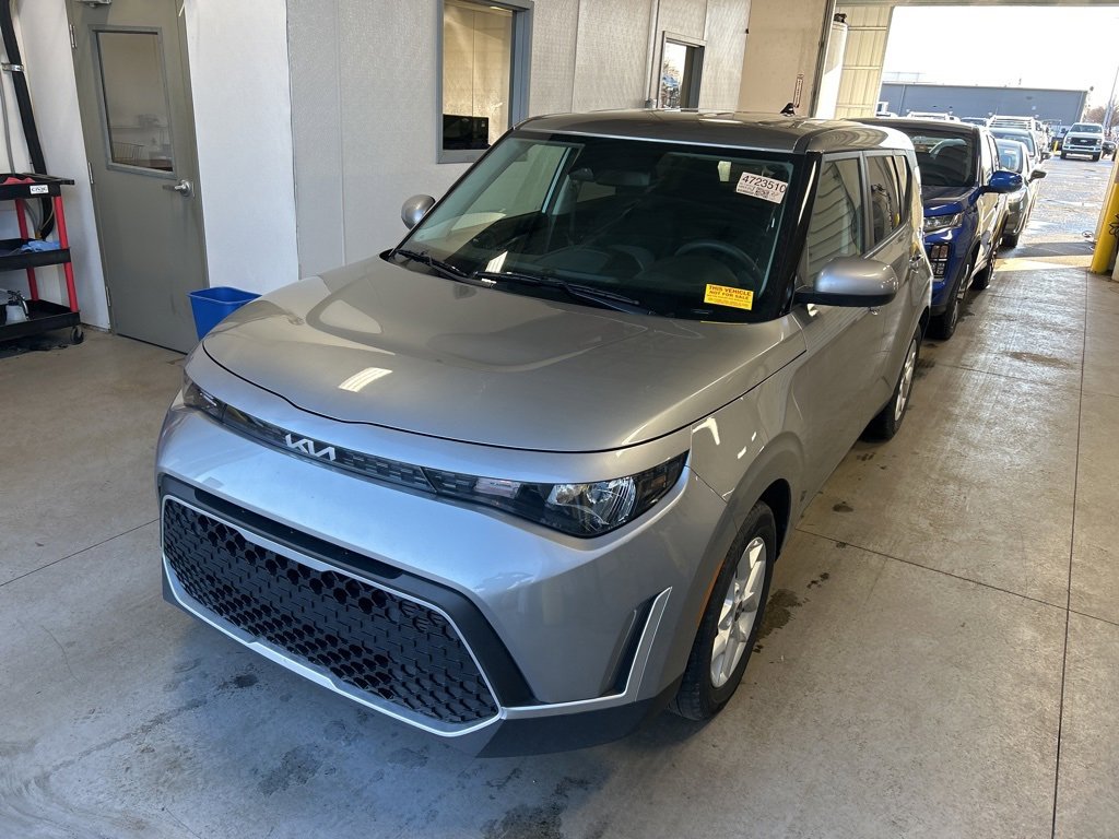 Used 2025 Kia Soul LX w/ LX Technology Package