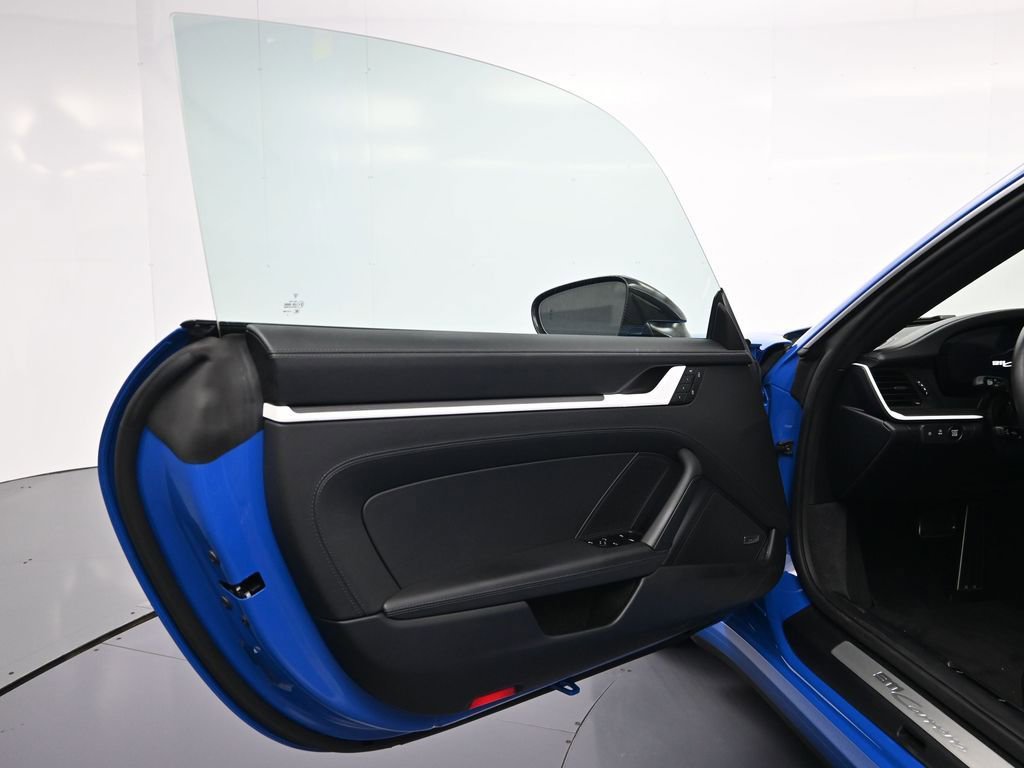 Certified 2025 Porsche 911 Carrera image 14