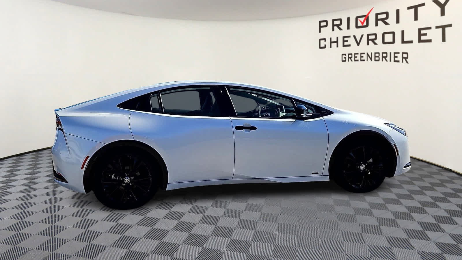 Used 2026 Toyota Prius AWD image 9