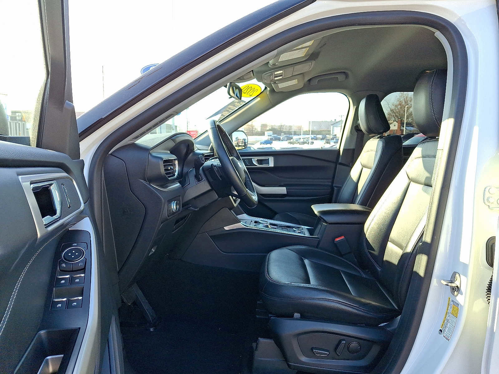 Certified 2020 Ford Explorer XLT w/ Equipment Group 202A image 14