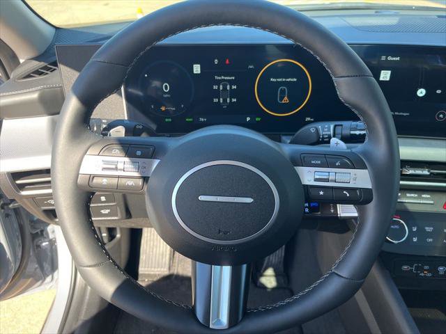 Used 2025 Hyundai Sonata Limited FWD image 10