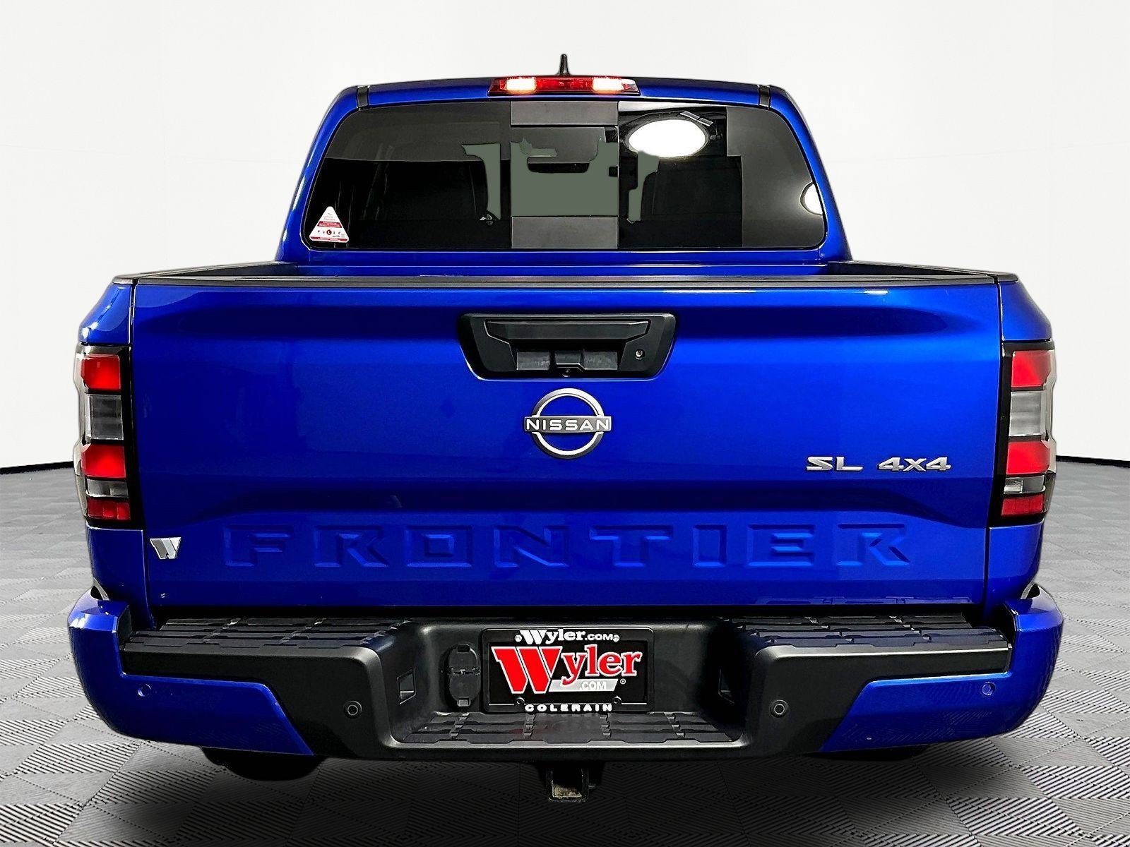 Certified 2025 Nissan Frontier SL AWD/4WD image 5
