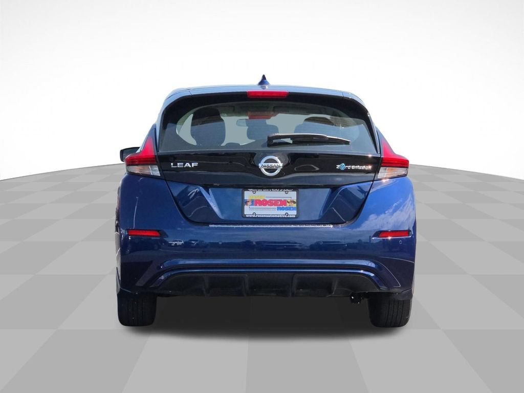 Used 2022 Nissan Leaf S w/ Protection Package FWD image 4