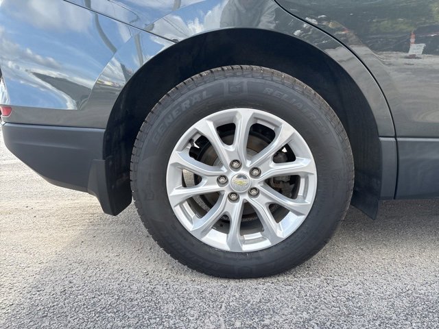 Used 2020 Chevrolet Equinox LS w/ LS Convenience Package image 18