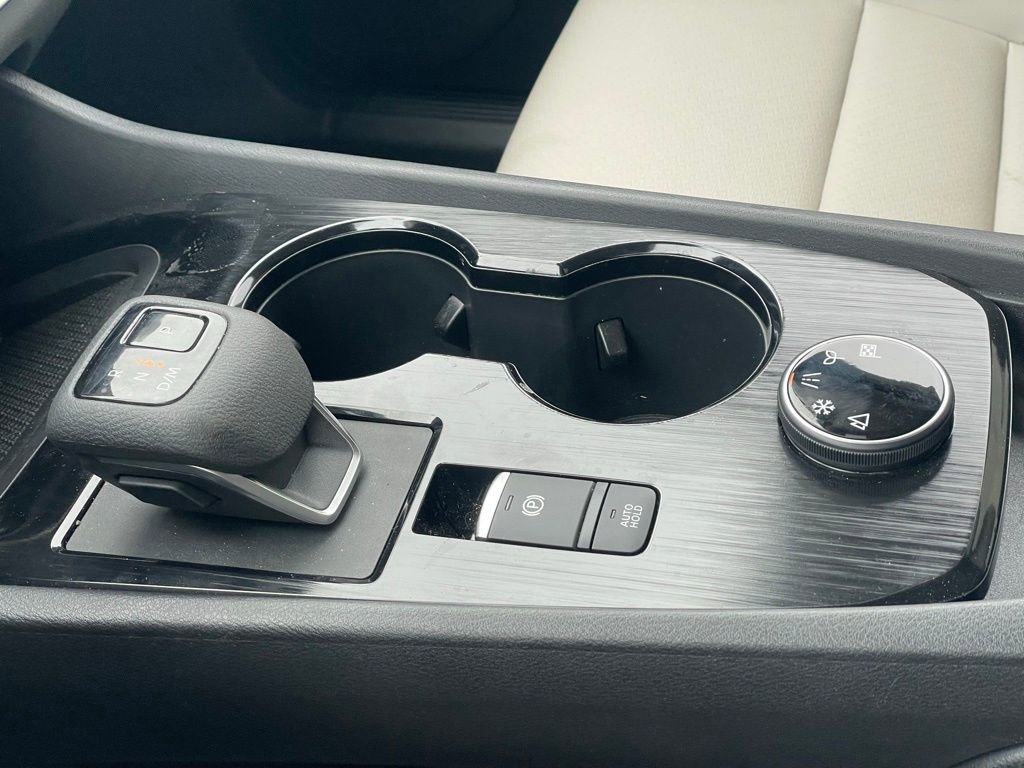 Certified 2024 Nissan Rogue SV w/ SV Premium Package image 22