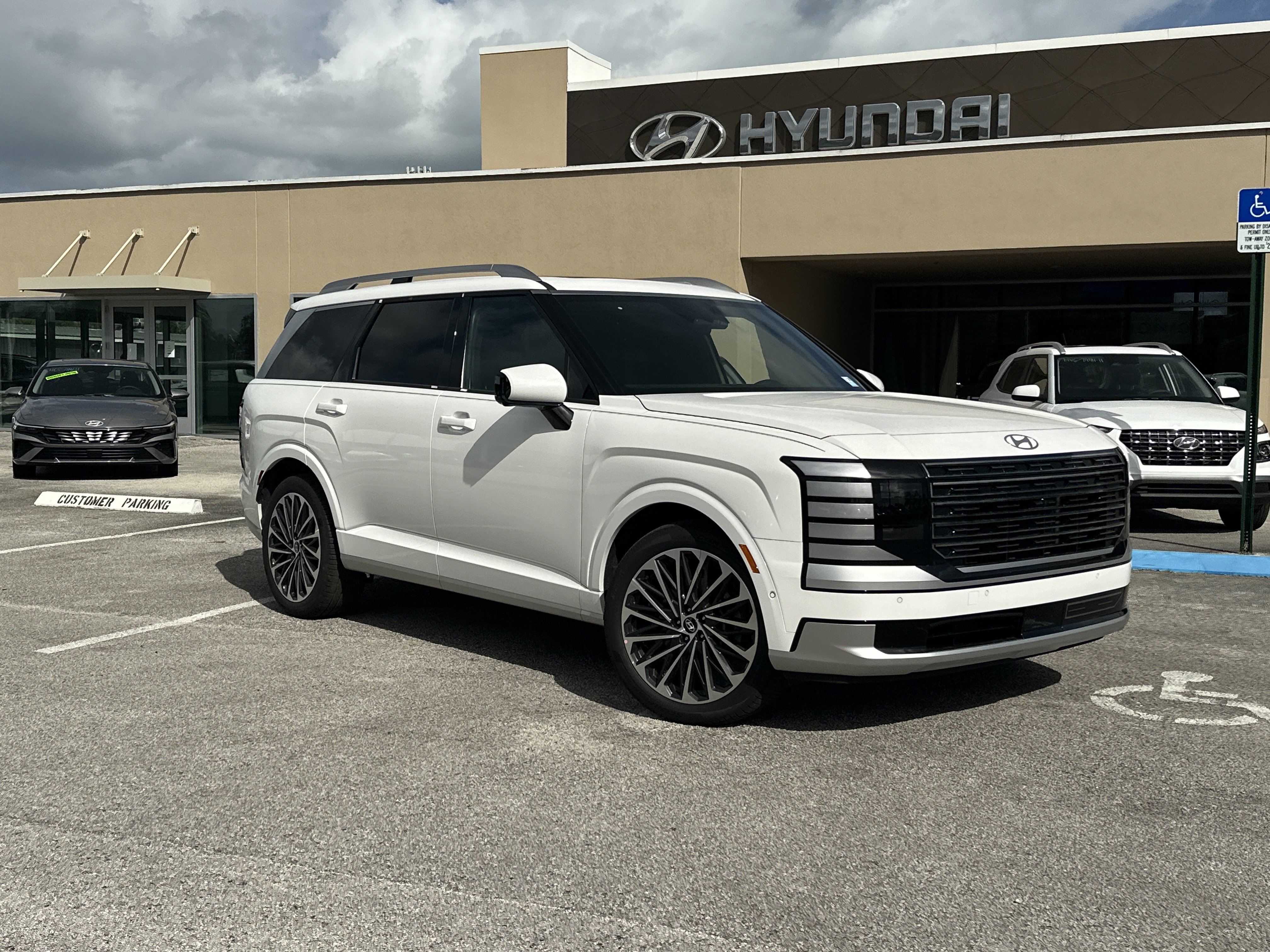 New 2026 Hyundai Palisade Calligraphy image 1