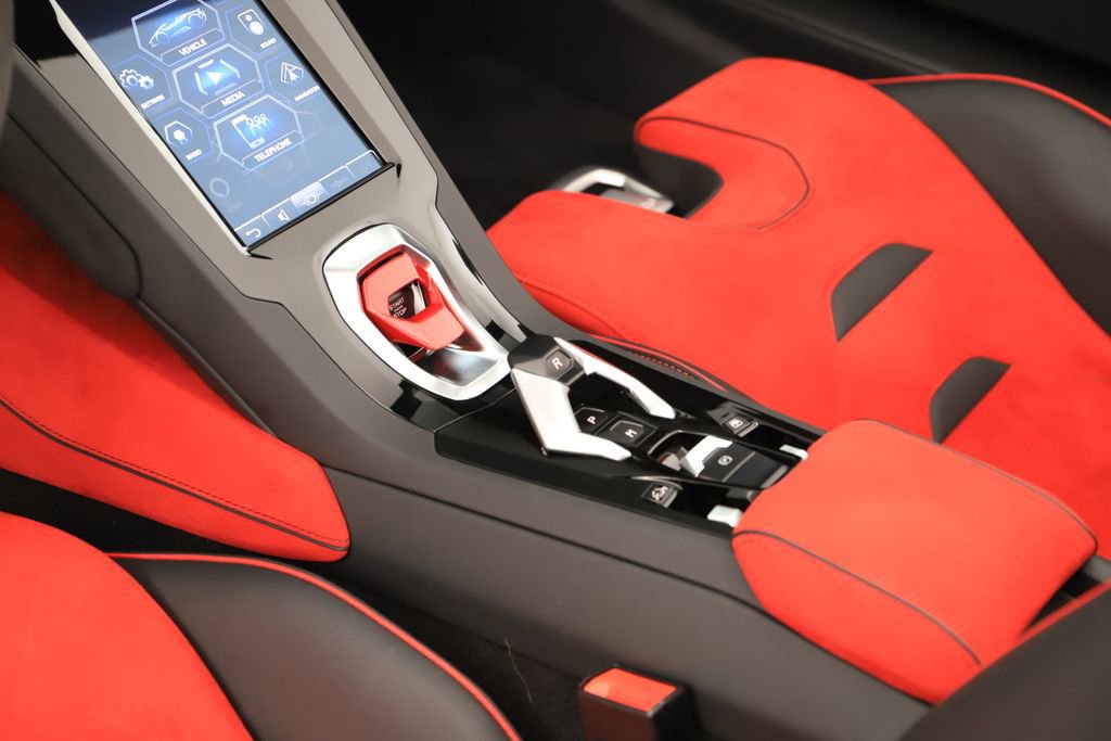 Used 2023 Lamborghini Huracan EVO RWD image 17
