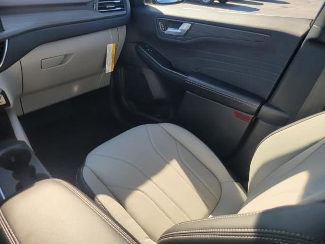New 2026 Ford Escape SE w/ PHEV Premium Package image 20