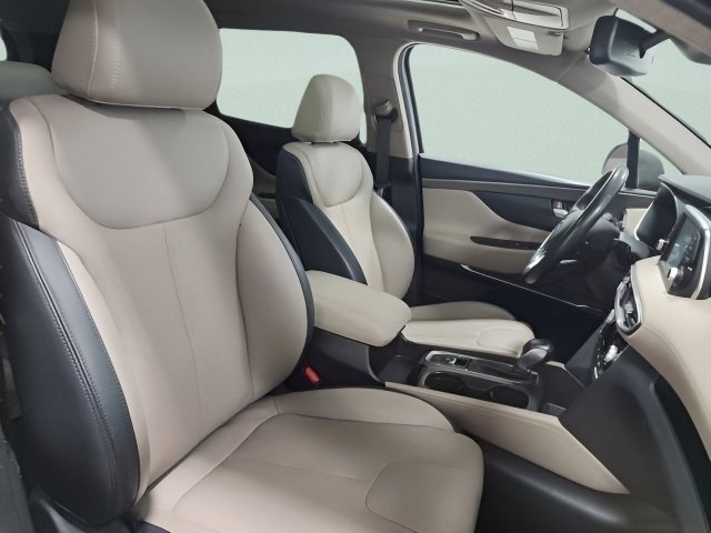Used 2019 Hyundai Santa Fe Limited AWD/4WD image 17