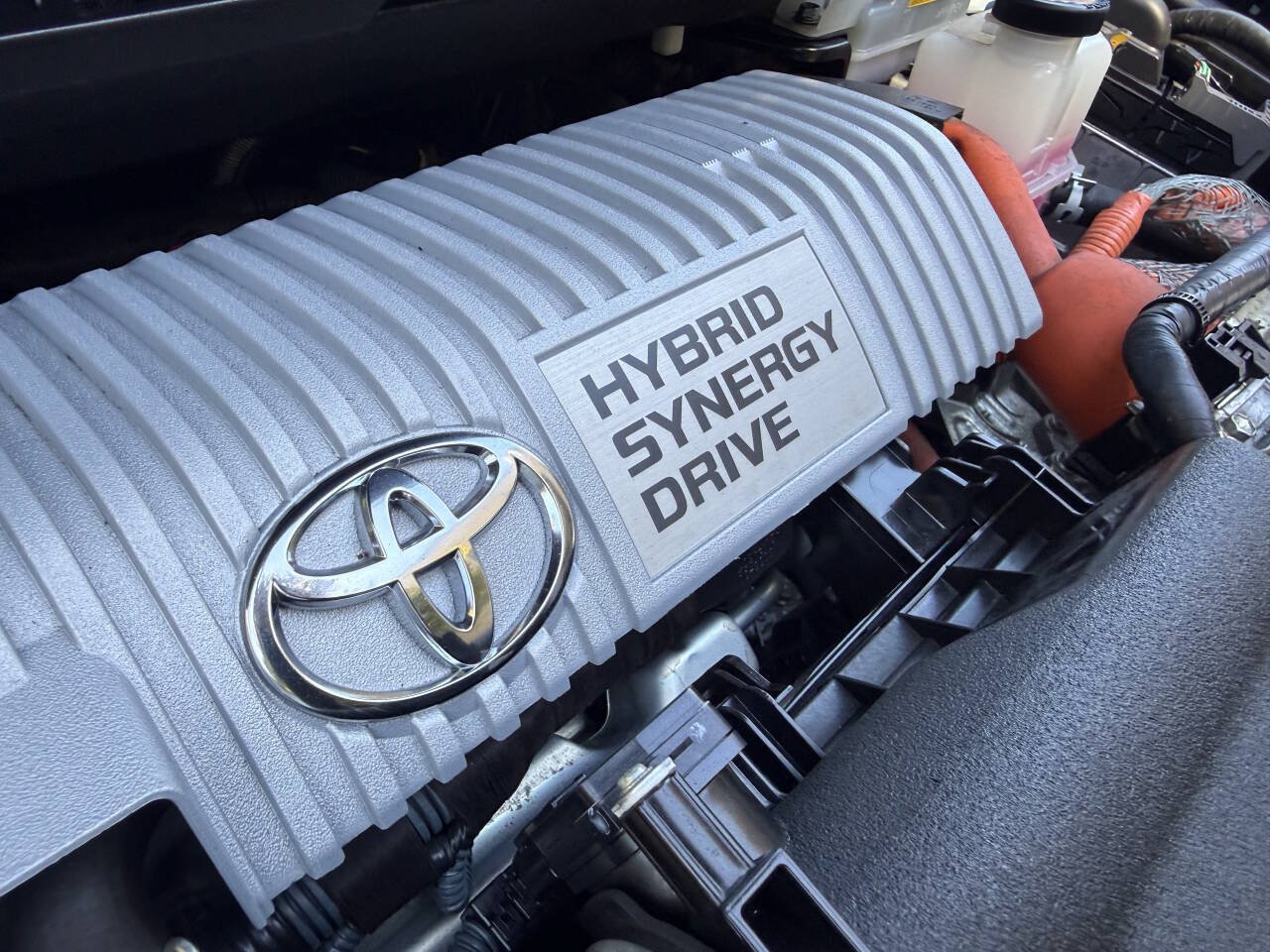 Used 2012 Toyota Prius V Five FWD image 27