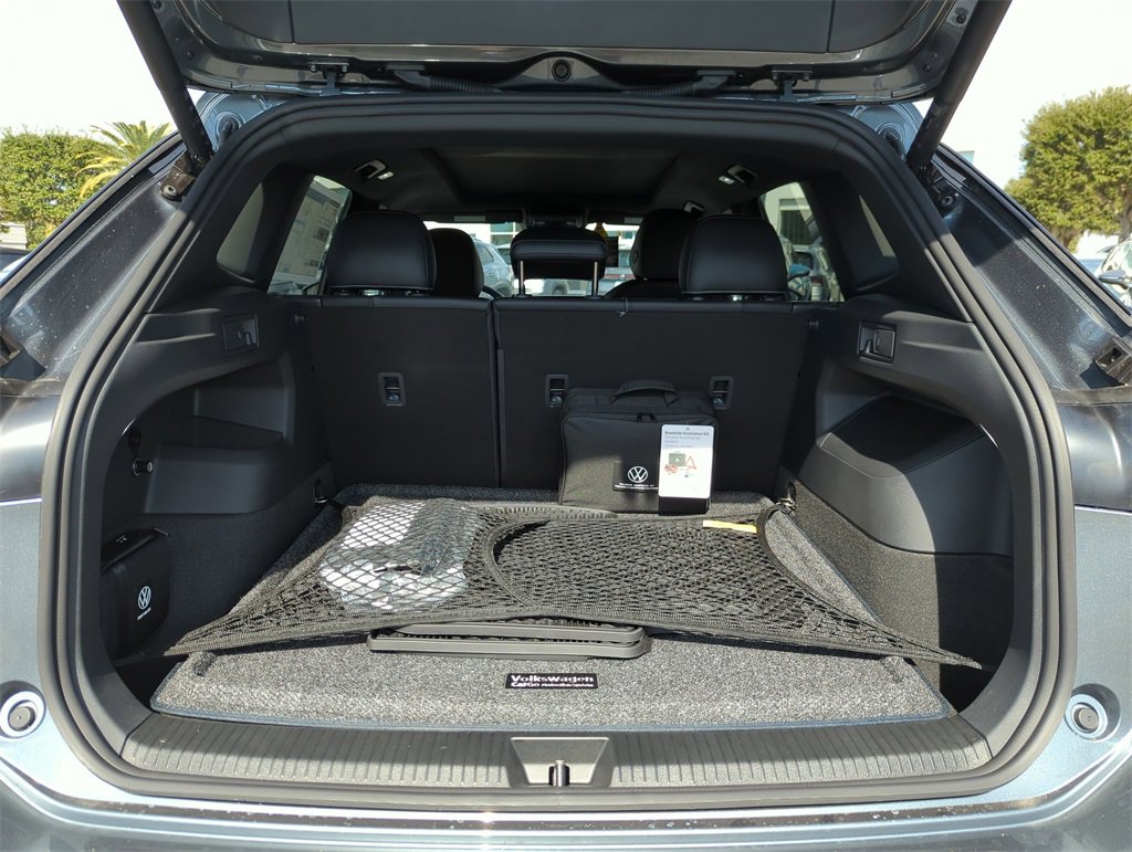 New 2026 Volkswagen Tiguan SE R-Line image 15
