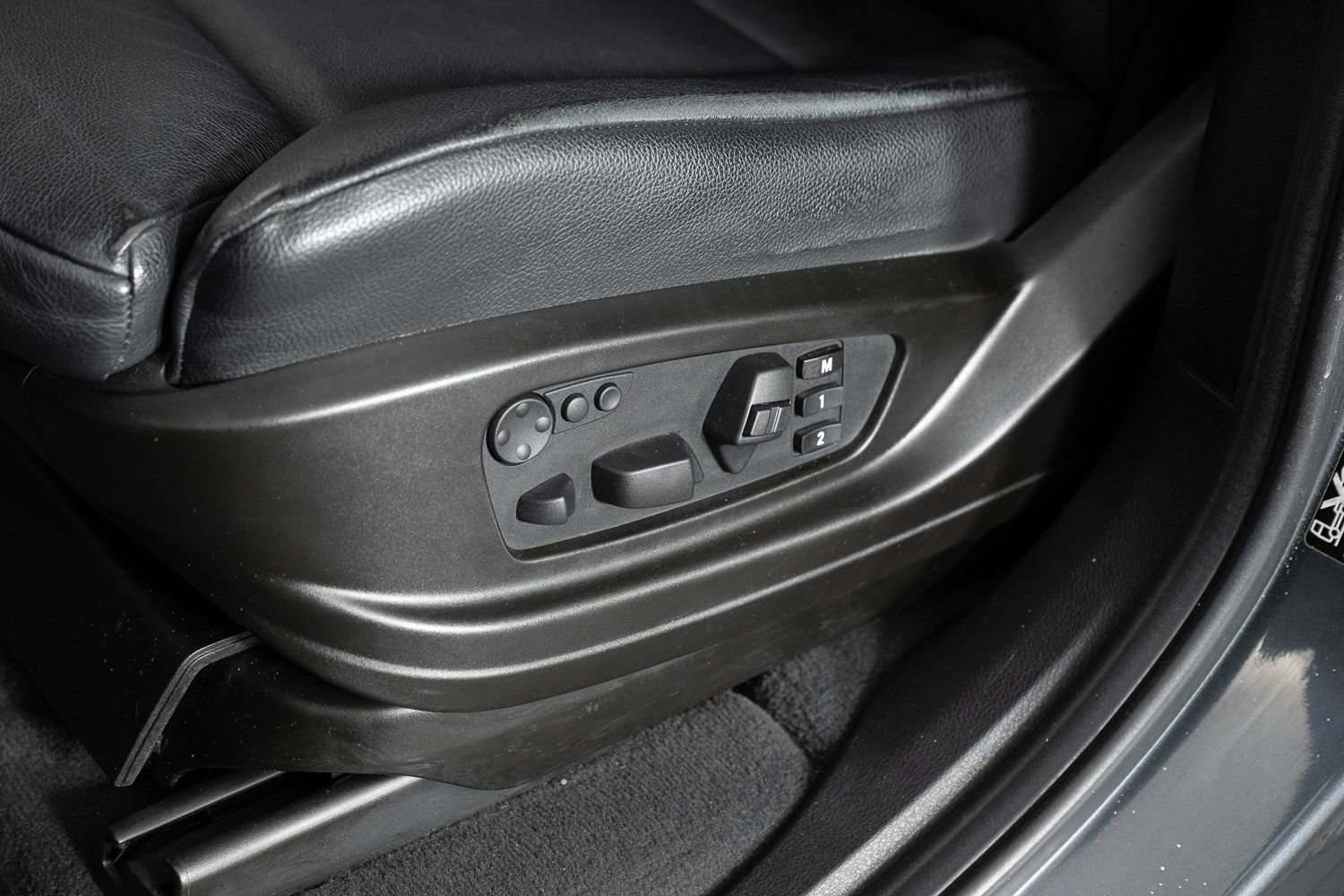 Used 2013 BMW X5 xDrive50i w/ Sport Activity Pkg image 17