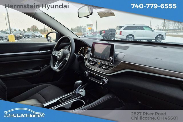 Used 2023 Nissan Altima 2.5 SV image 26