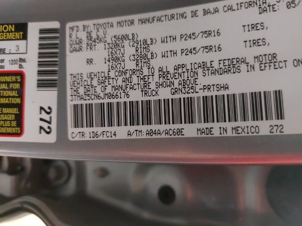 Used 2018 Toyota Tacoma SR5 RWD image 34