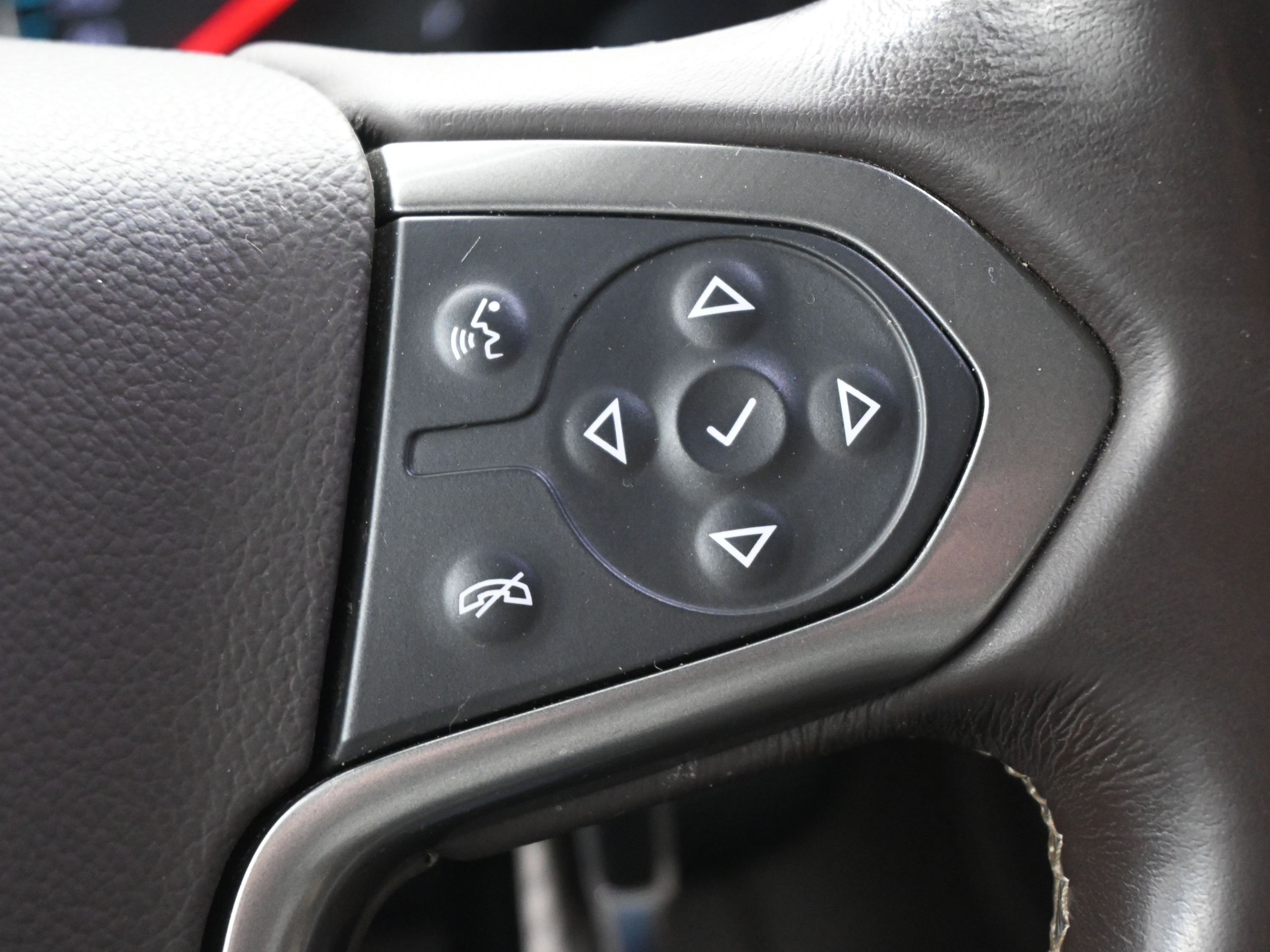 Used 2018 Chevrolet Silverado 2500 LTZ w/ Z71 Package, Off-Road image 29