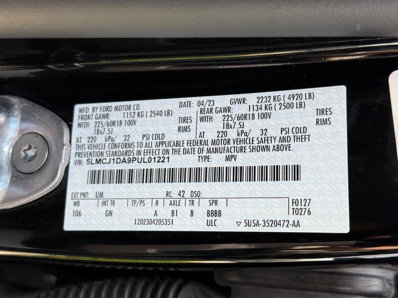 Certified 2023 Lincoln Corsair AWD w/ Equipment Group 101A image 29