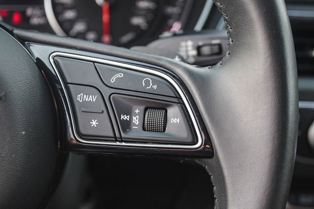 Used 2019 Audi A4 2.0T Premium image 32