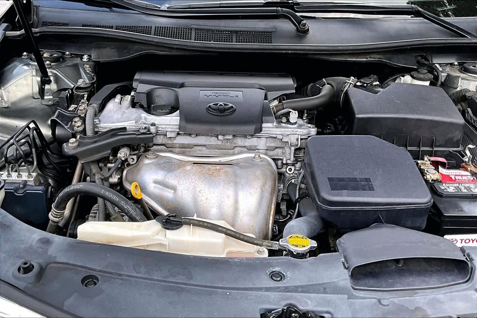 Used 2012 Toyota Camry LE FWD image 29