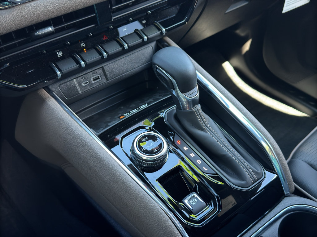 New 2026 GMC Canyon Denali AWD/4WD image 25