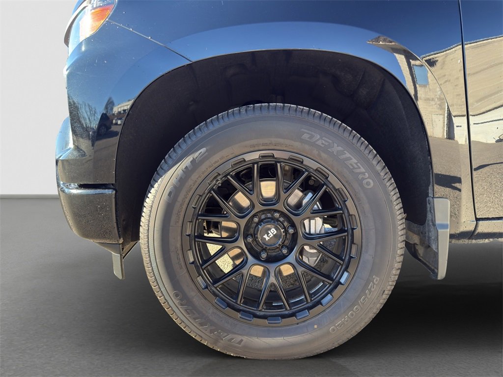 Used 2023 Chevrolet Silverado 1500 Custom image 5