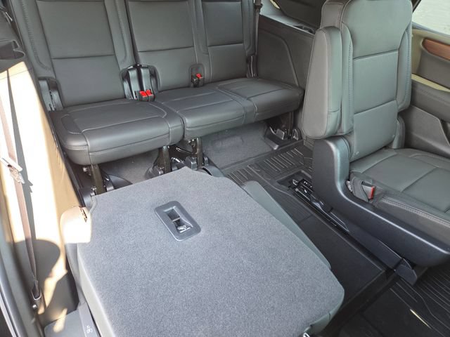 New 2026 GMC Yukon Denali w/ Advanced Technology Package AWD/4WD image 25