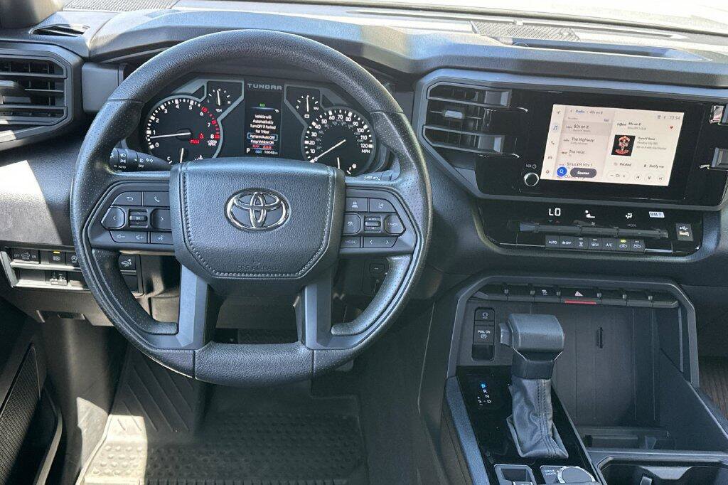 Used 2025 Toyota Tundra SR5 w/ SR5 Convenience Package AWD/4WD image 14