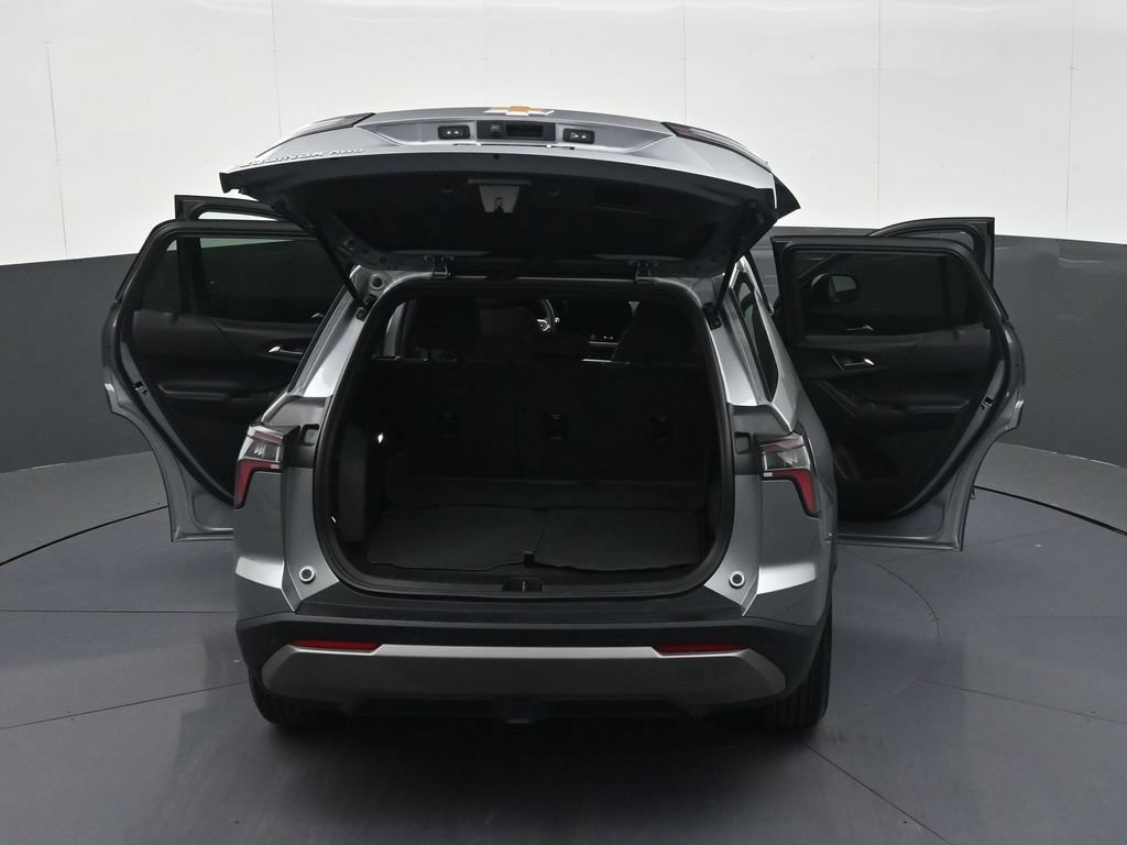 Certified 2026 Chevrolet Equinox LT AWD/4WD image 42