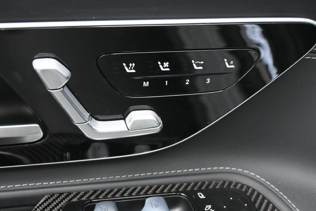 Used 2022 Mercedes-Benz SL 63 AMG 4MATIC image 5