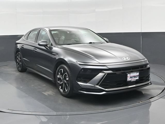 Used 2024 Hyundai Sonata SEL FWD image 1