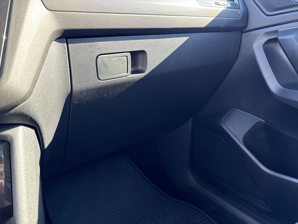 Certified 2023 Volkswagen Tiguan SE image 41