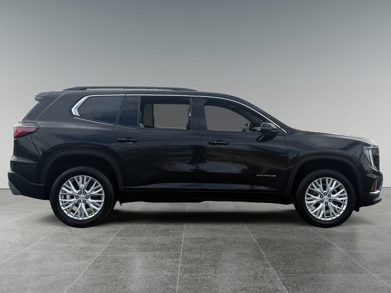 Used 2024 GMC Acadia Elevation FWD image 6